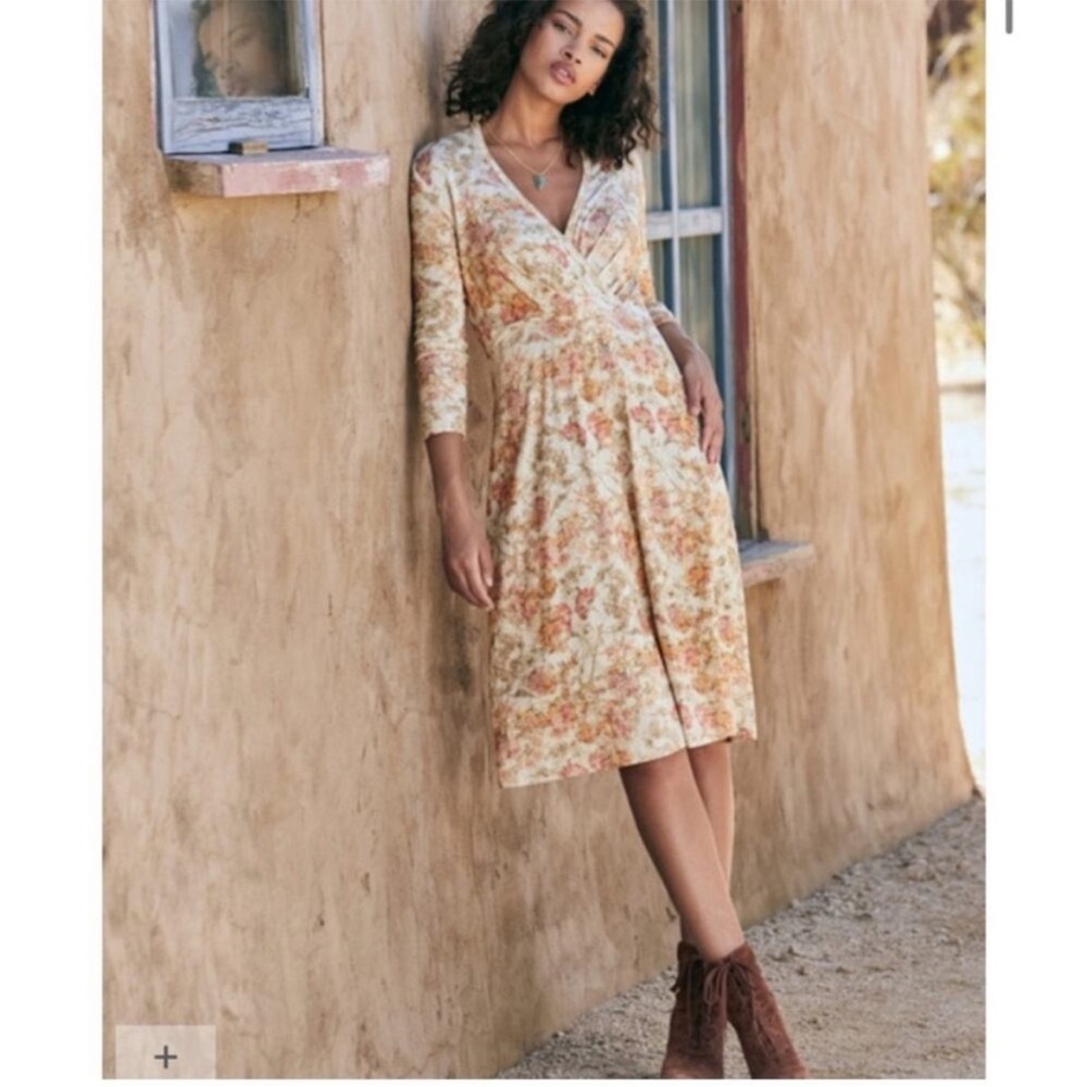 ▪️PERUVIAN CONNECTION PERSEPHONE DRESS Floral Wrap-Style Midi